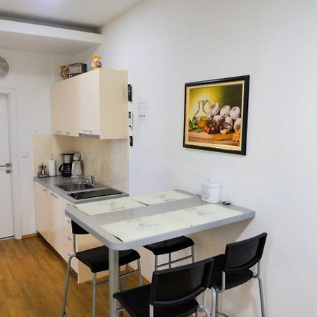 זאגרב F12 Apartments מראה חיצוני תמונה
